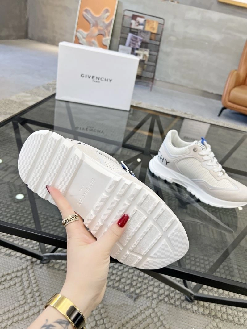 Gxvxnchy Sneakers Lightweight 154934