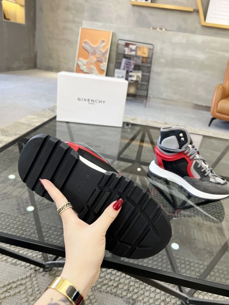 DailyWear Gxvxnchy Sneakers 154940