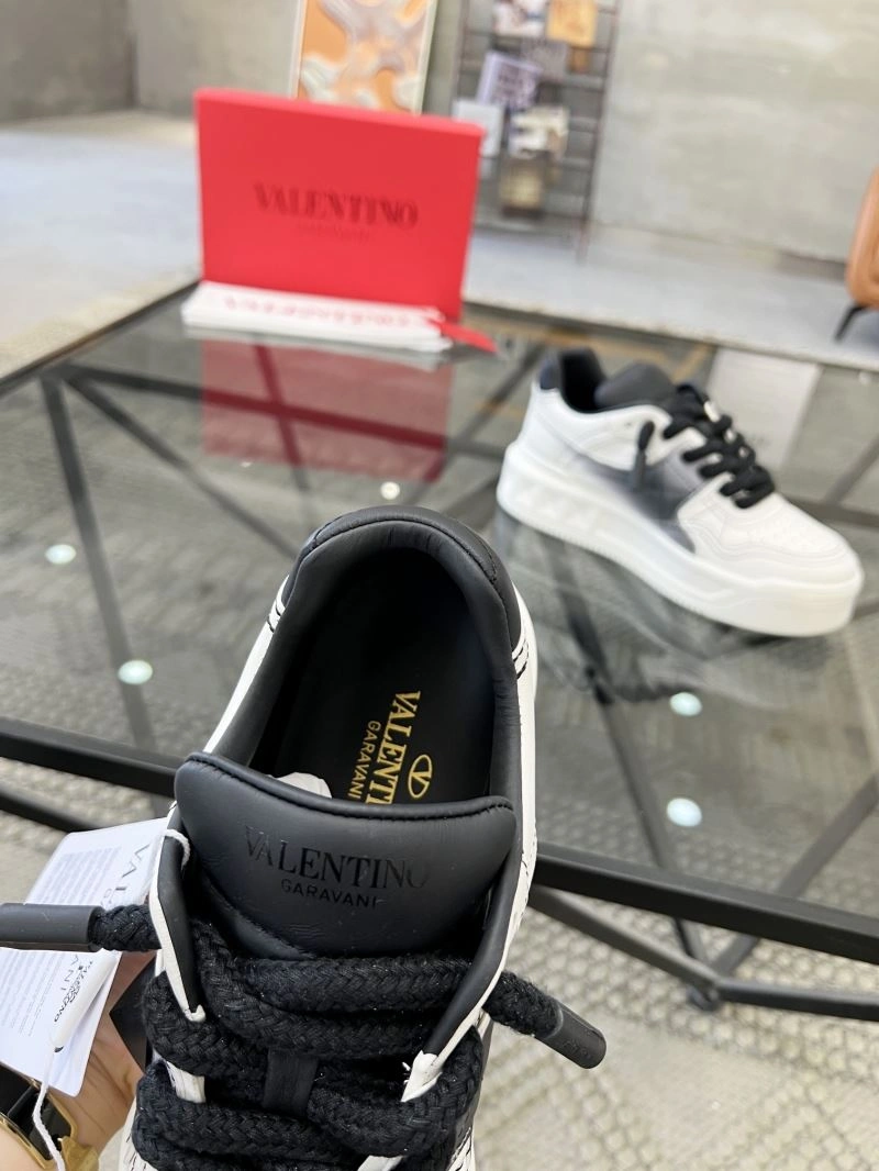 NewStyle Vxlxntino Casual Shoes 233519
