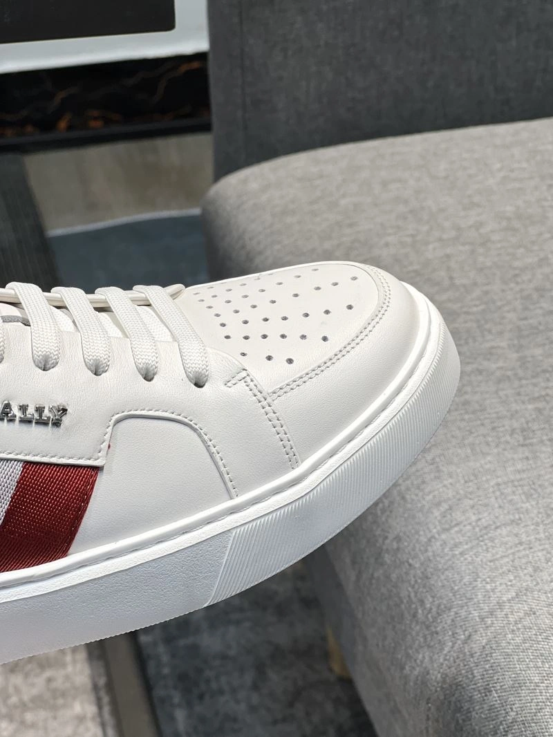 SportInspired Bxlly Sneakers 110921