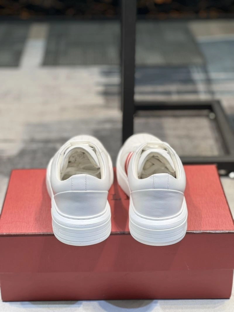 SportInspired Bxlly Sneakers 110921