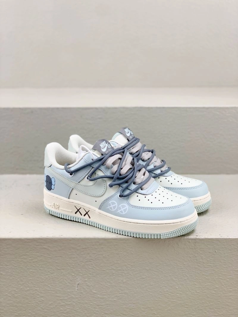 Lightweight Nxkx Sneakers 200617