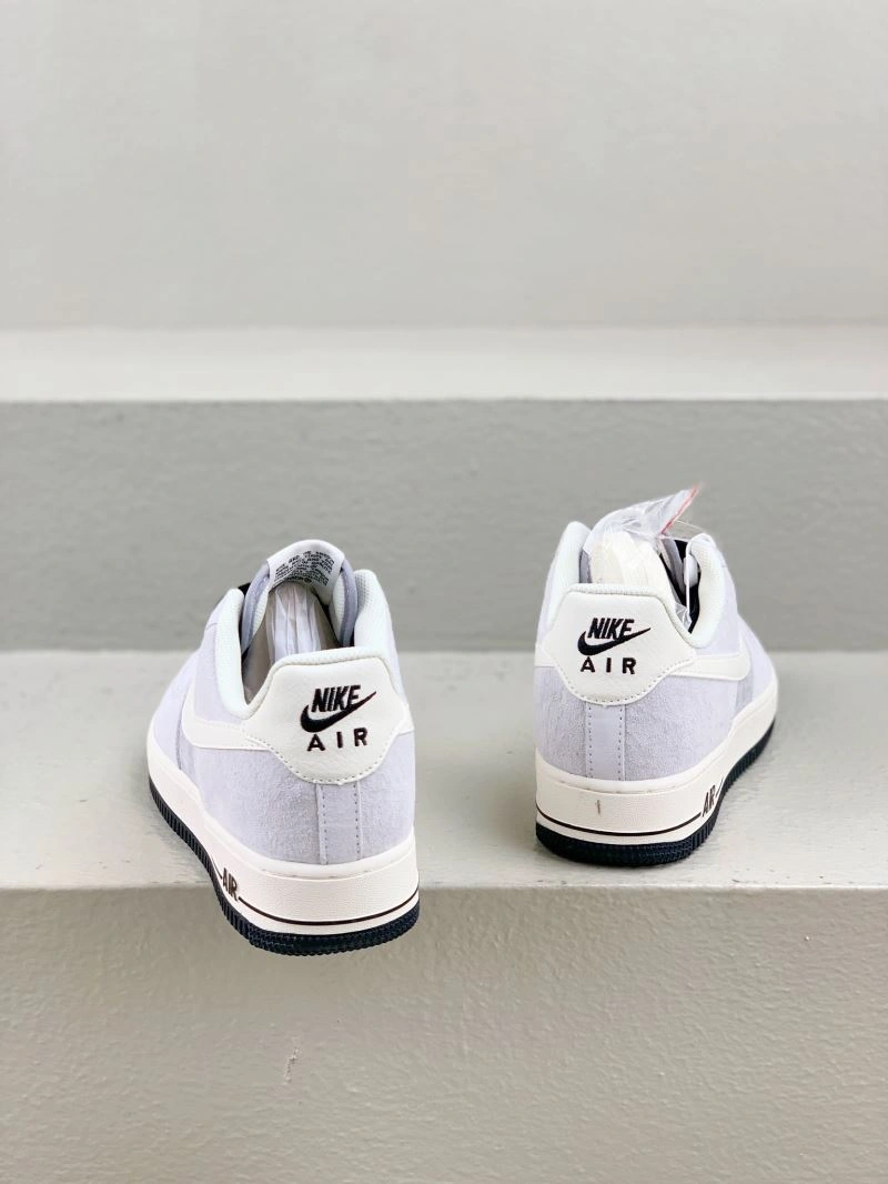 WellDesigned Nxkx Sneakers 200628