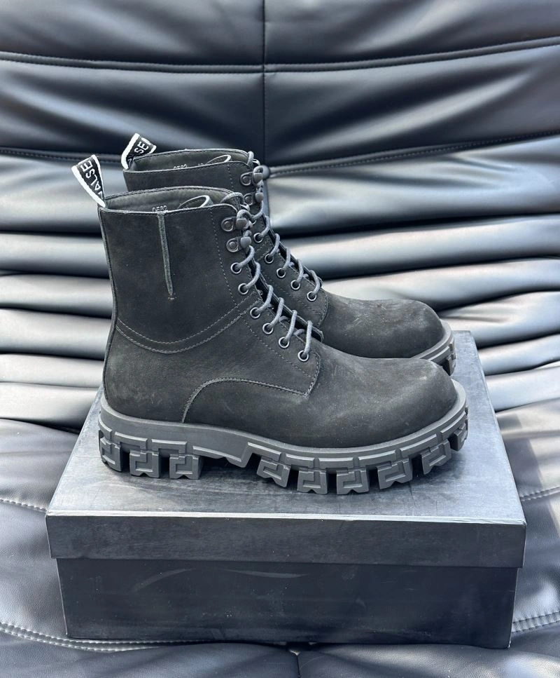 Gxvxnchy Boots Practical 155024