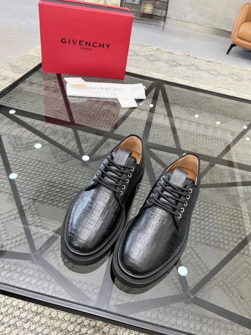 Bold Gxvxnchy Leather Shoes 155019