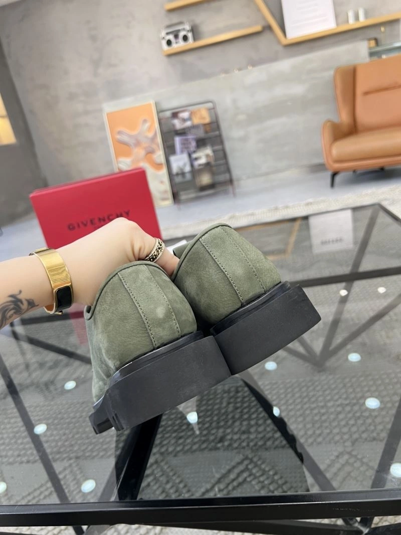 Versatile Gxvxnchy Leather Shoes 155021