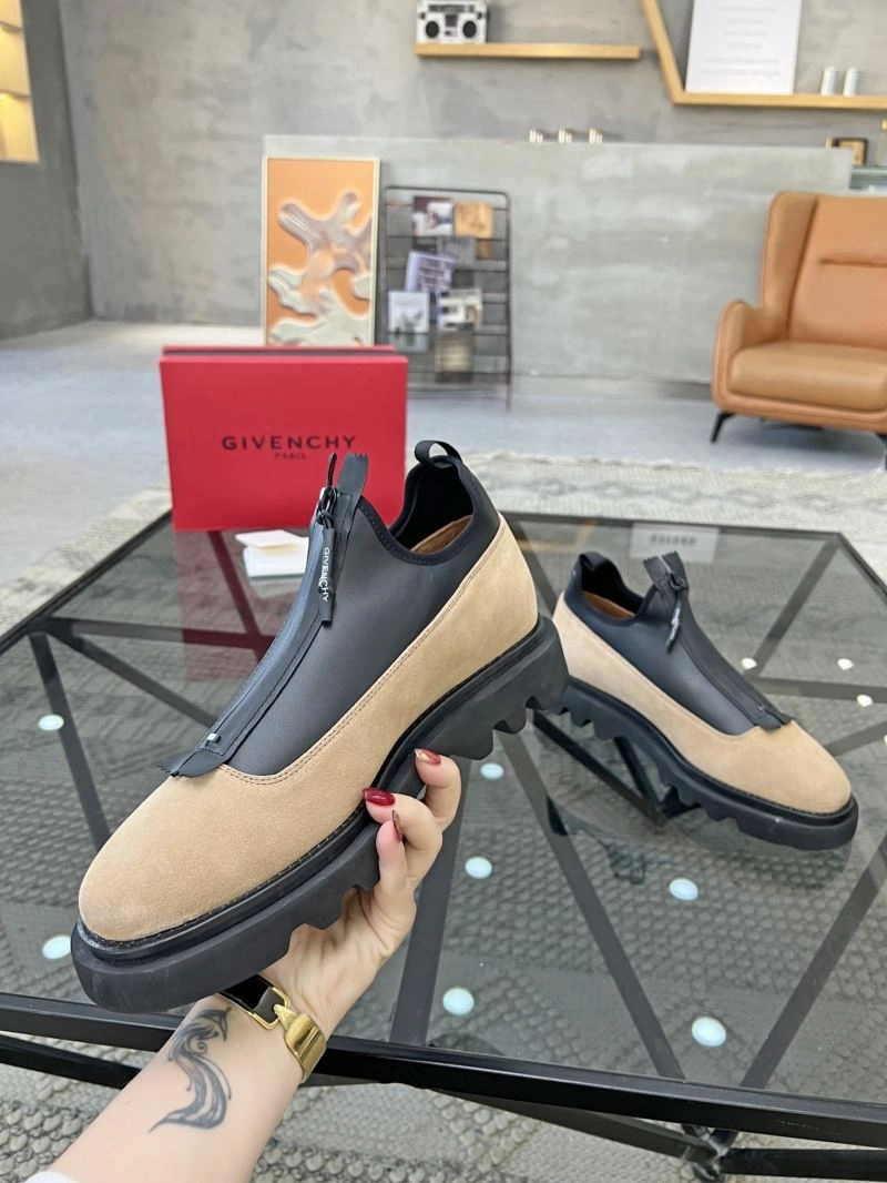 Durable Gxvxnchy Leather Shoes 155011