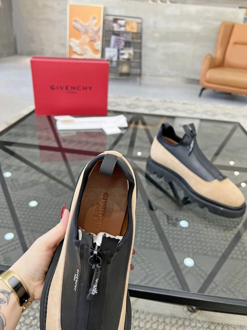 Durable Gxvxnchy Leather Shoes 155011