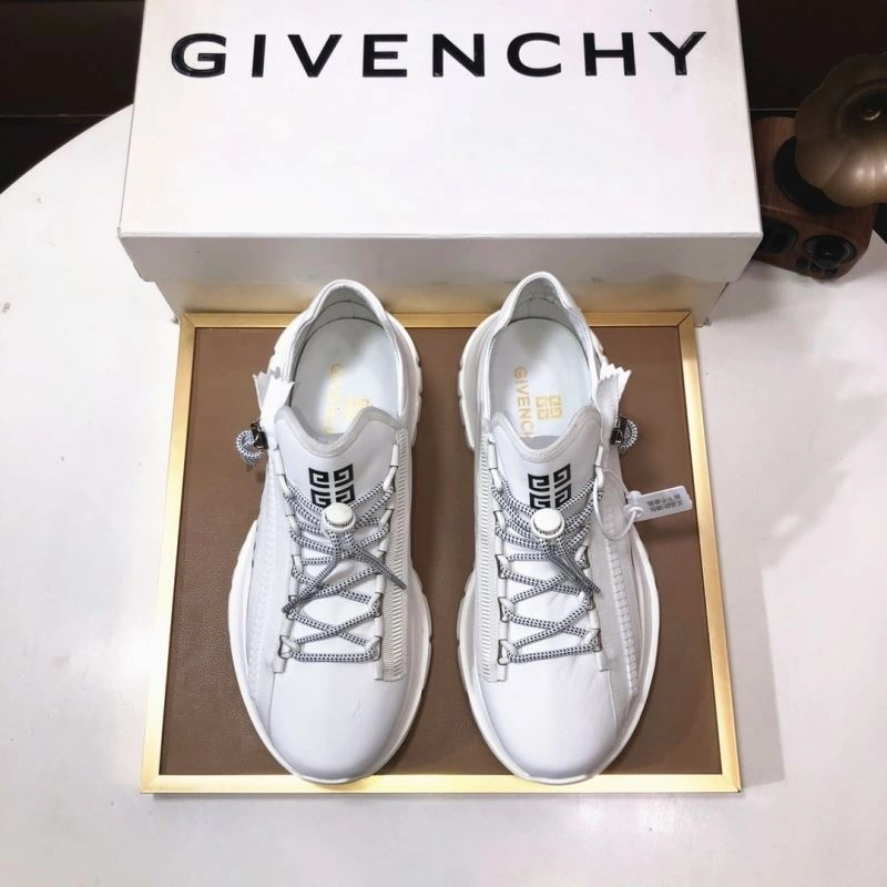 Gxvxnchy Sneakers DailyWear 154930