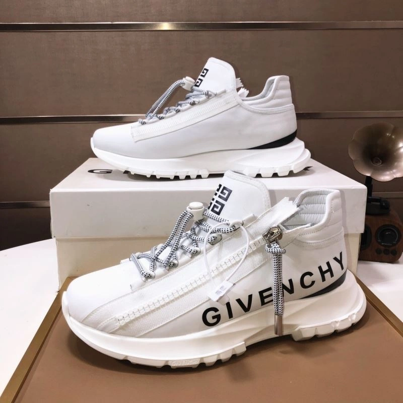 Gxvxnchy Sneakers DailyWear 154930