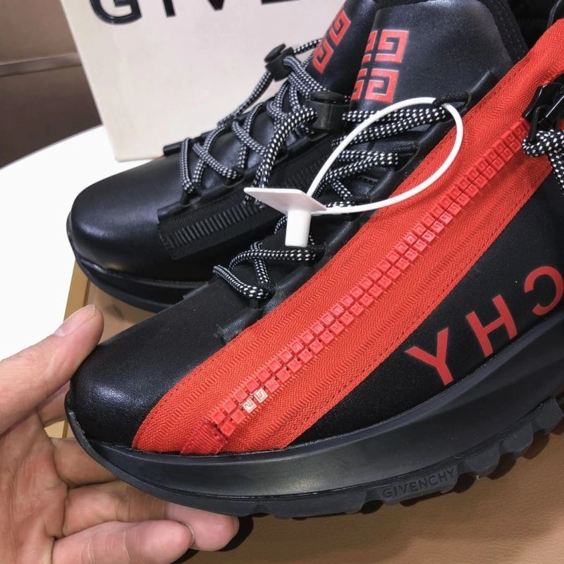 Timeless Gxvxnchy Sneakers 154927