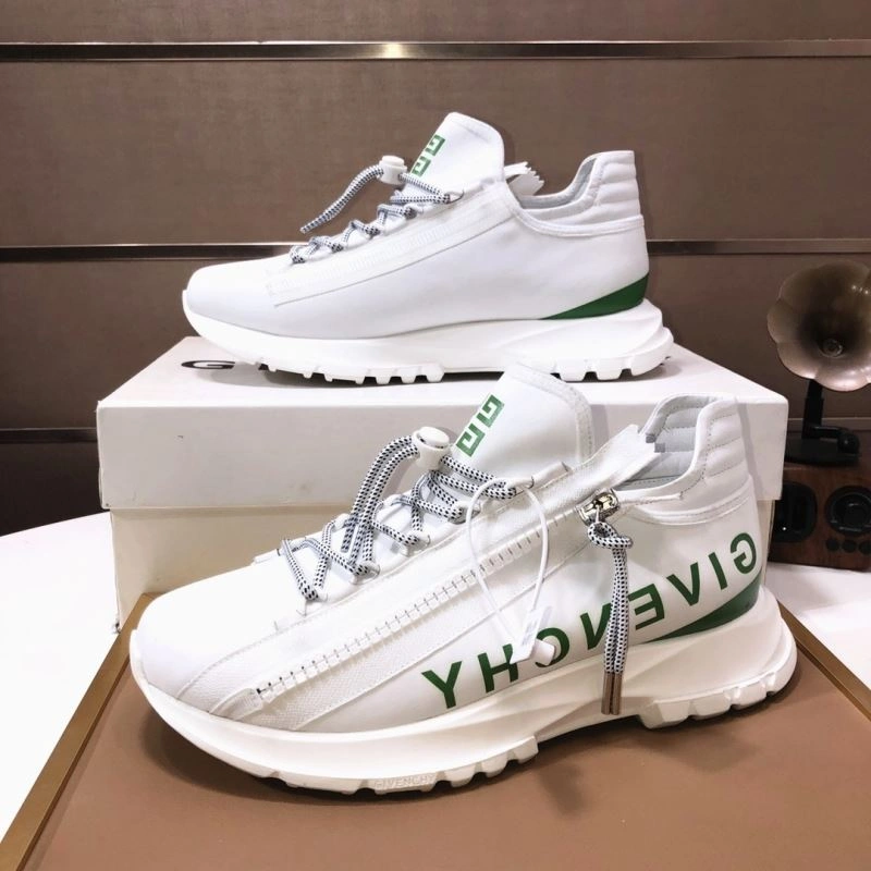 Gxvxnchy Sneakers Cozy 154935