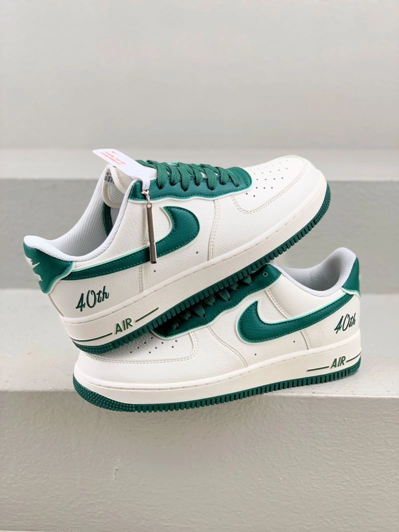 Functional Nxkx Sneakers 200595