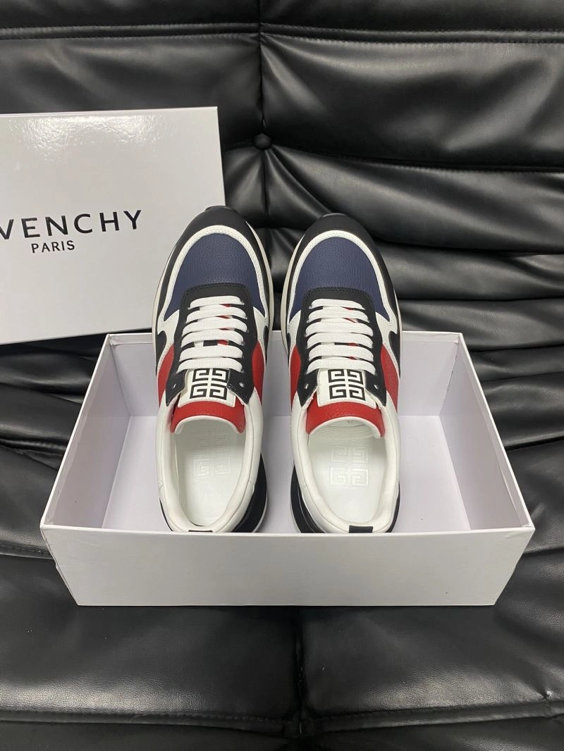 DailyWear Gxvxnchy Sneakers 154926