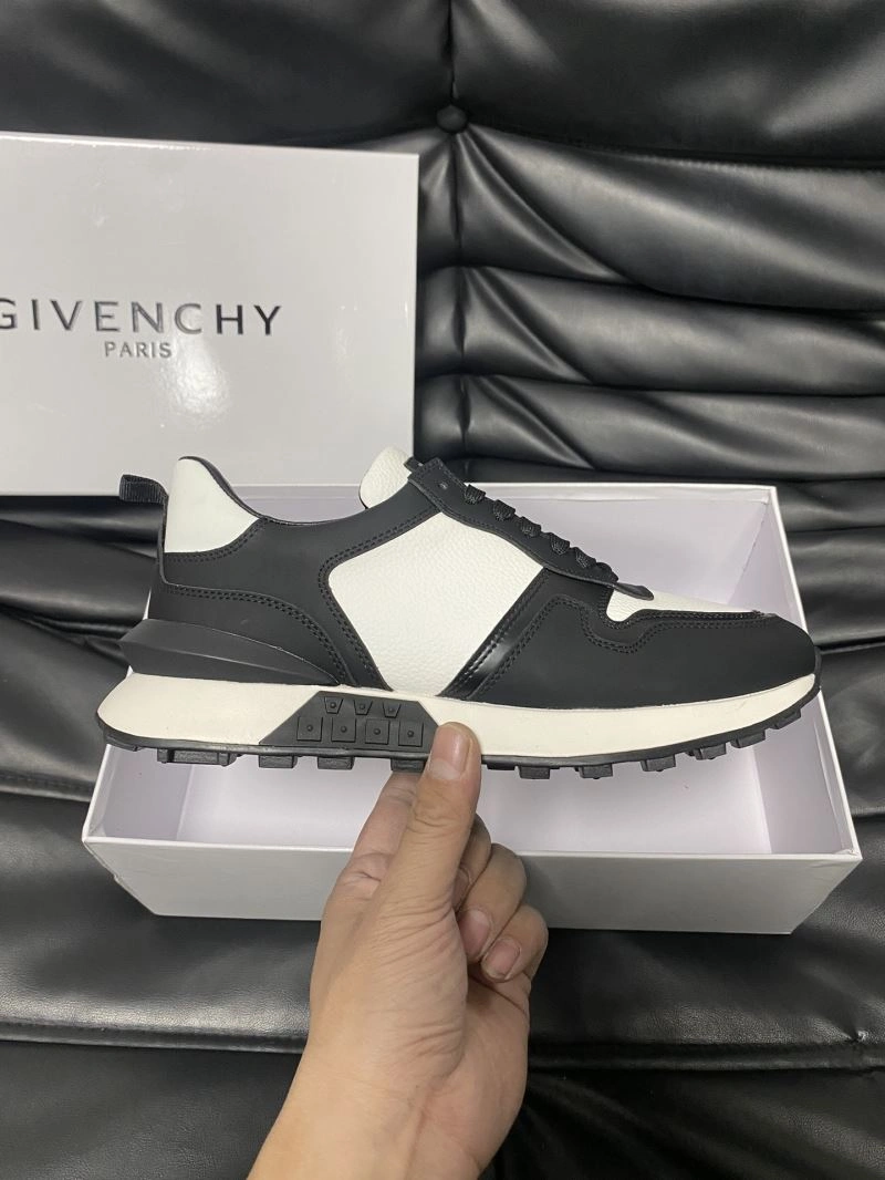 Breathable Gxvxnchy Sneakers 154923