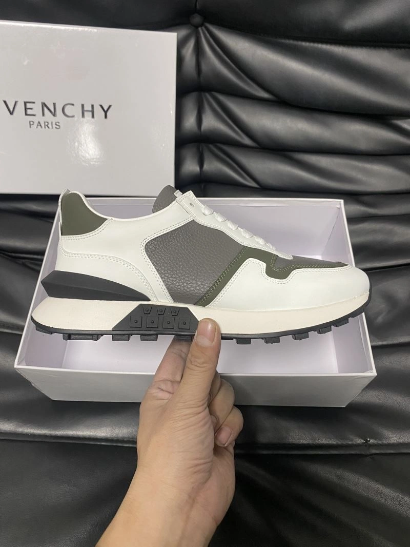 Sophisticated Gxvxnchy Sneakers 154928