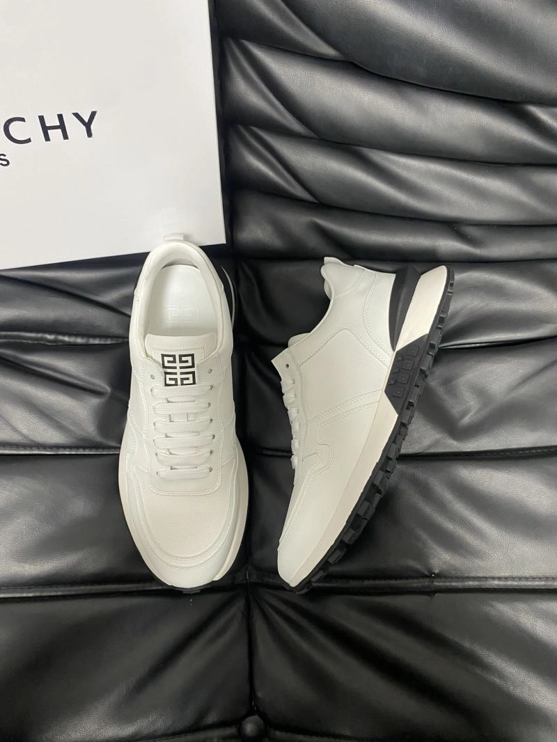 Gxvxnchy Sneakers Affordable 154919