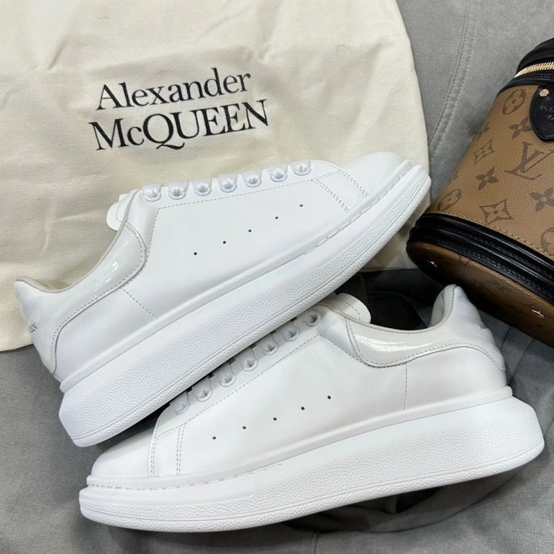 EyeCatching Mxnclxr Sneakers 197714