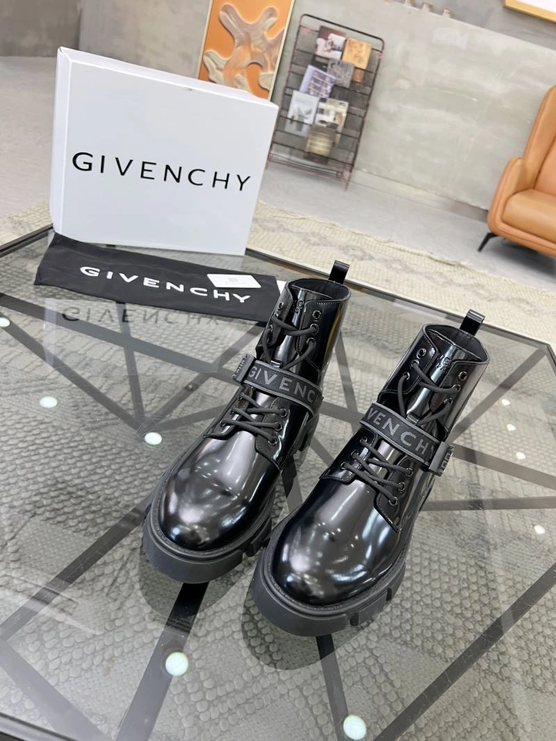 Sleek Gxvxnchy Boots 155020