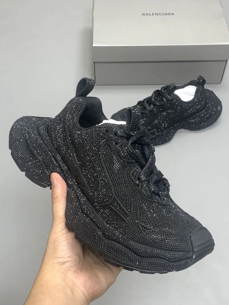 WellDesigned Bxlxnciaga Sneakers 110642