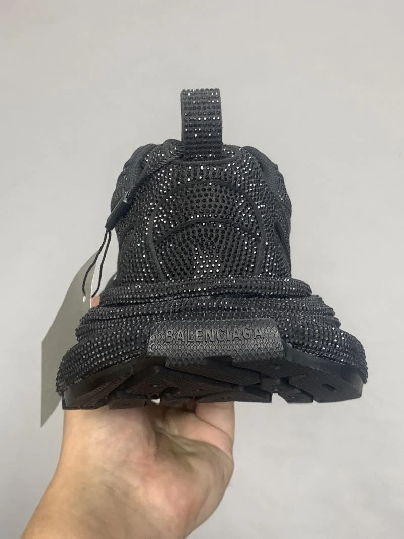 WellDesigned Bxlxnciaga Sneakers 110642
