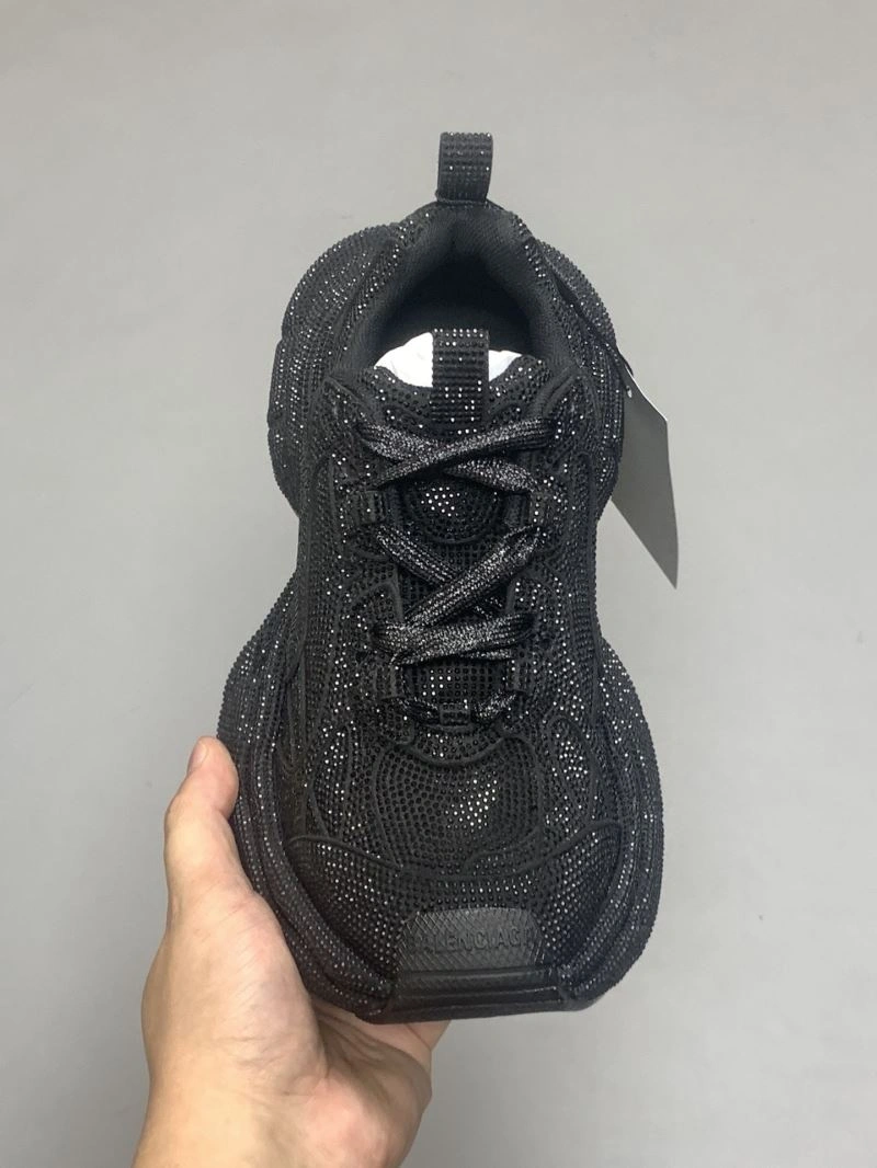 WellDesigned Bxlxnciaga Sneakers 110642