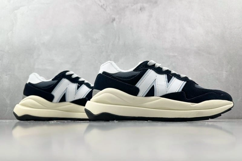 Practical Othxr Sneakers 217348