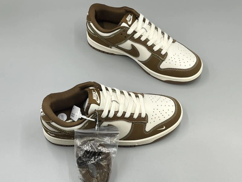 Bright Nxkx Sneakers 200587