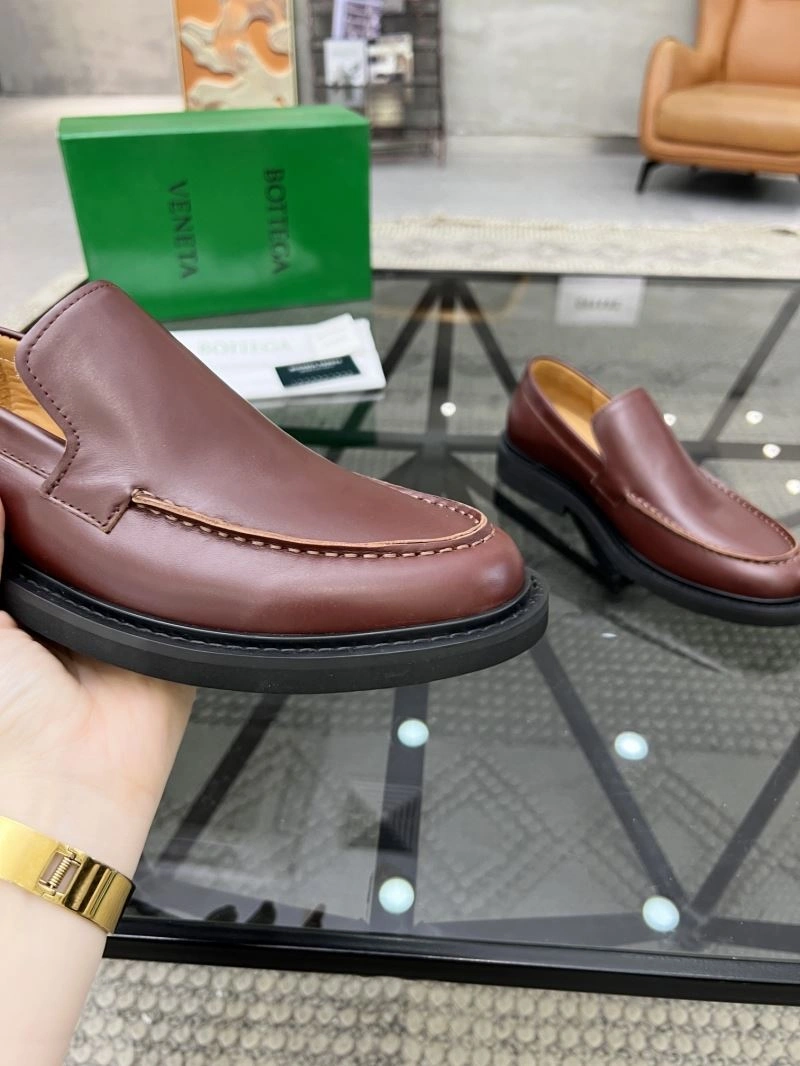 Versatile Bxttxga Vxnxta Leather Shoes 113293
