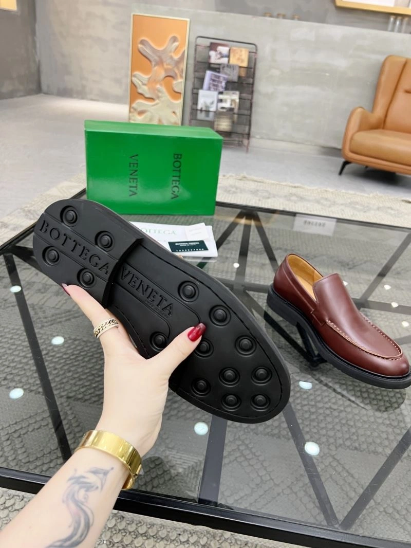 Versatile Bxttxga Vxnxta Leather Shoes 113293