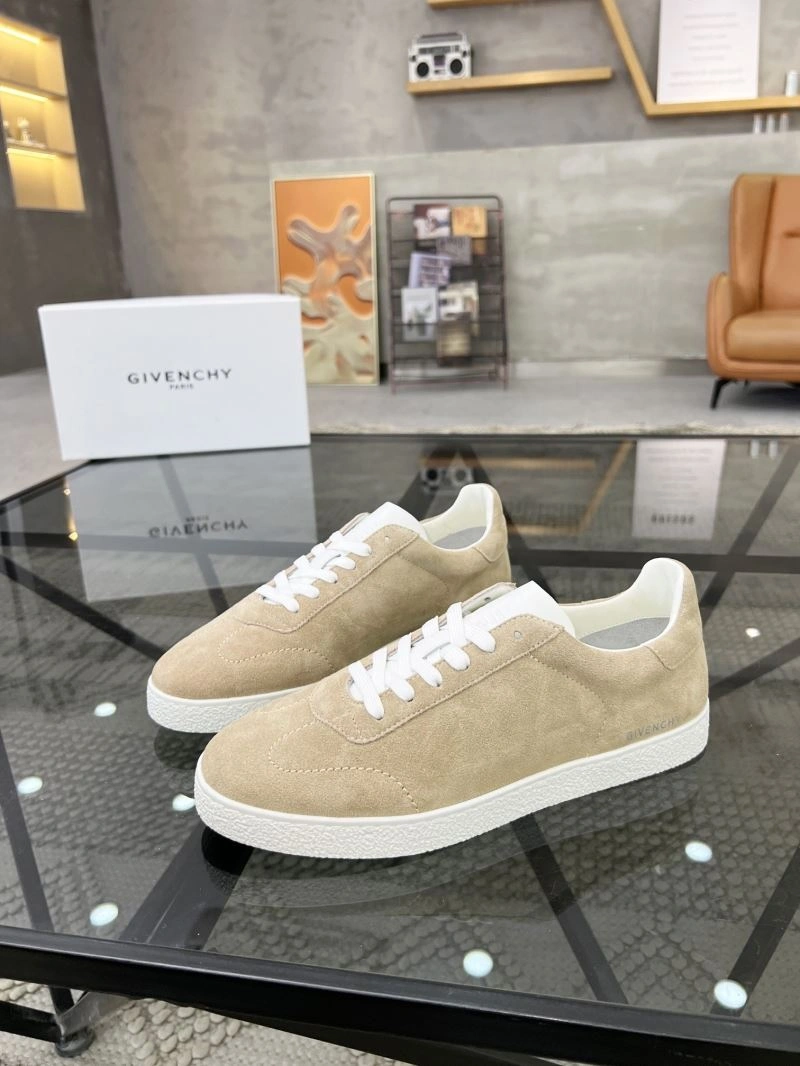 Durable Gxvxnchy Sneakers 154918