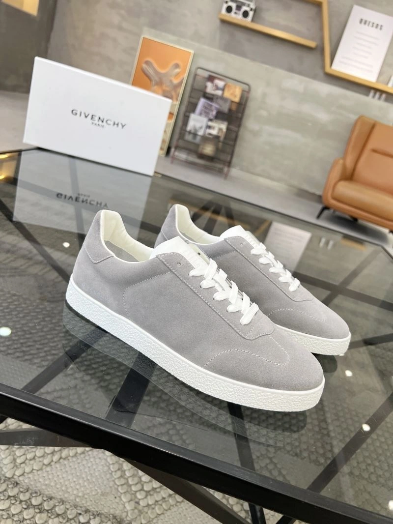 Gxvxnchy Sneakers Functional 154916