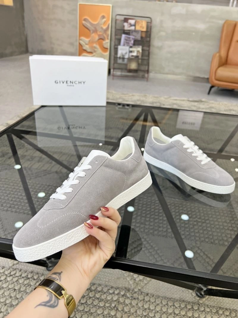 Gxvxnchy Sneakers Functional 154916