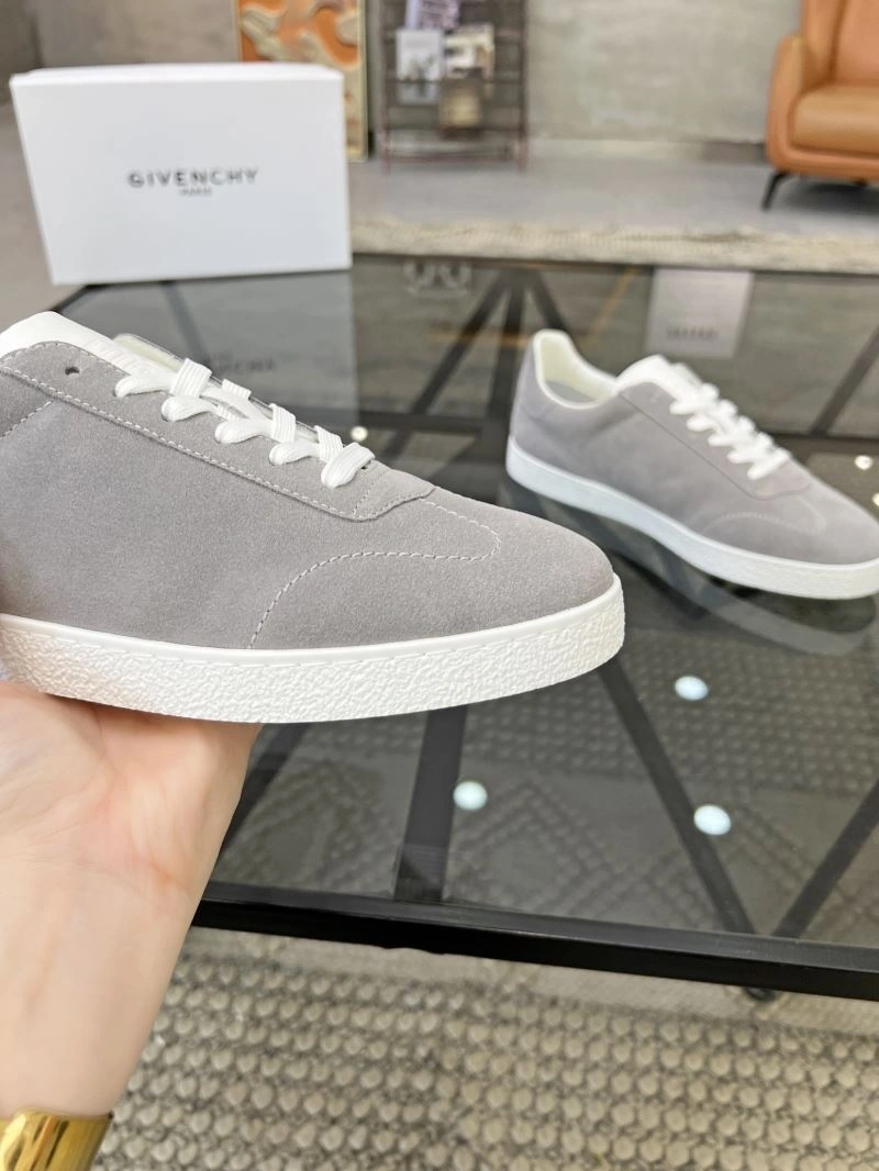 Gxvxnchy Sneakers Functional 154916