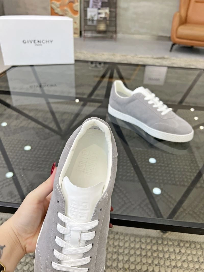Gxvxnchy Sneakers Functional 154916