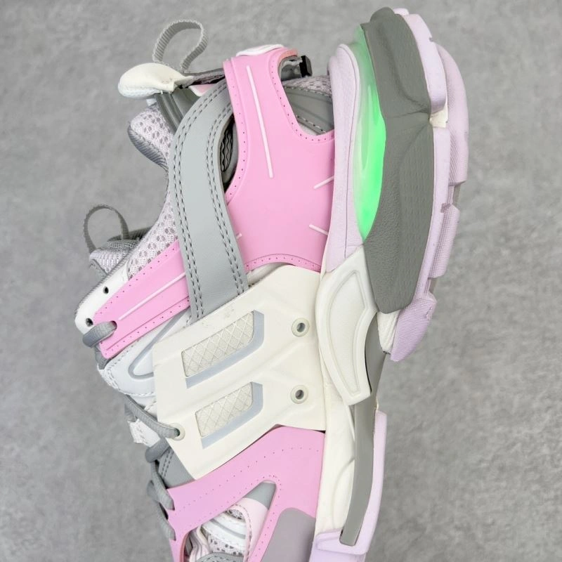 GoAnywhere Bxlxnciaga Sneakers 110634