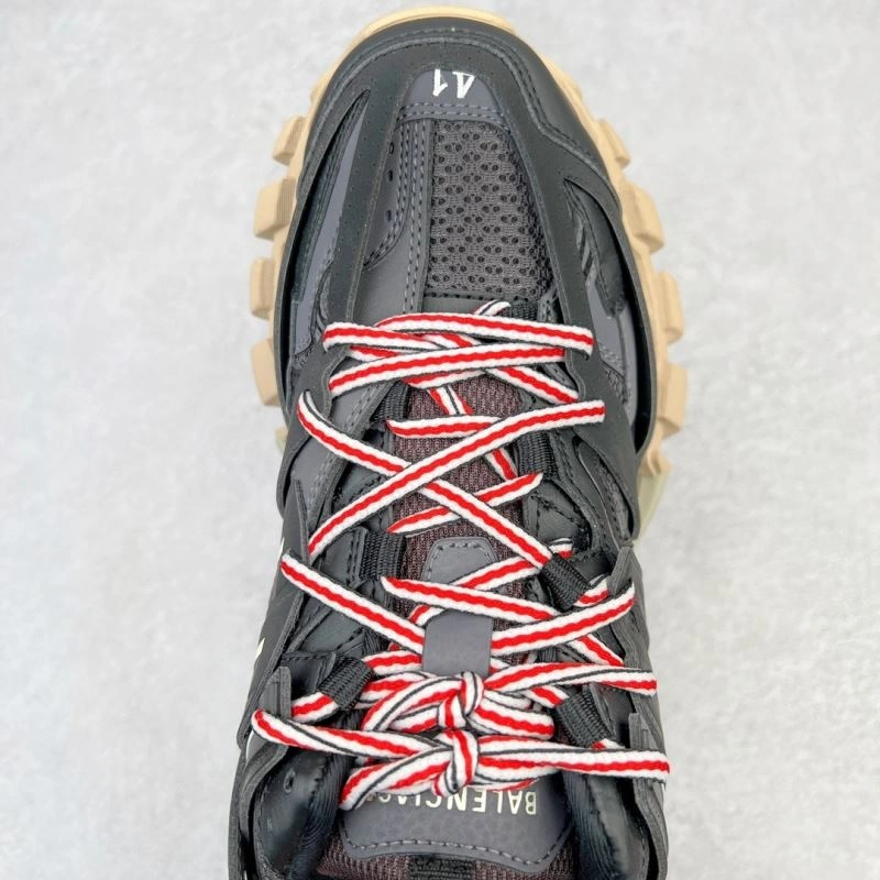 Versatile Bxlxnciaga Sneakers 110611