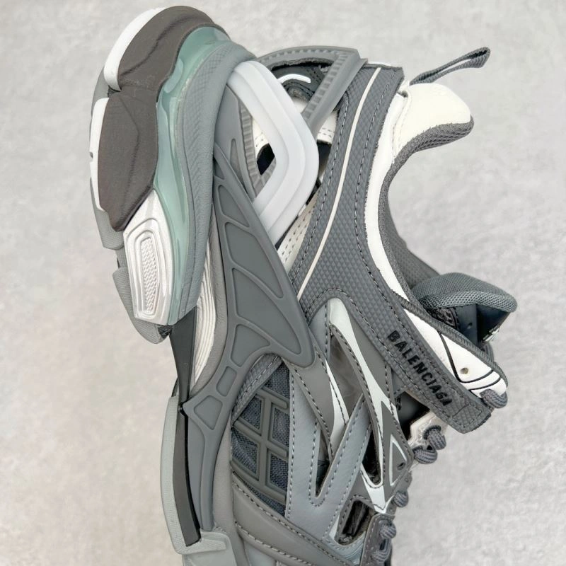 Trendsetting Bxlxnciaga Sneakers 110571