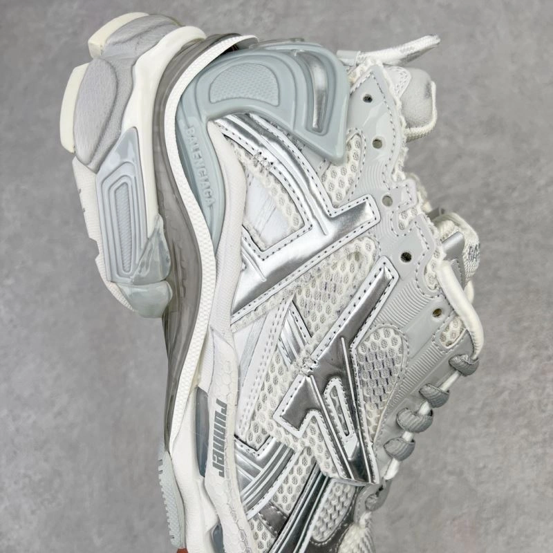 Classic Bxlxnciaga Sneakers 110539
