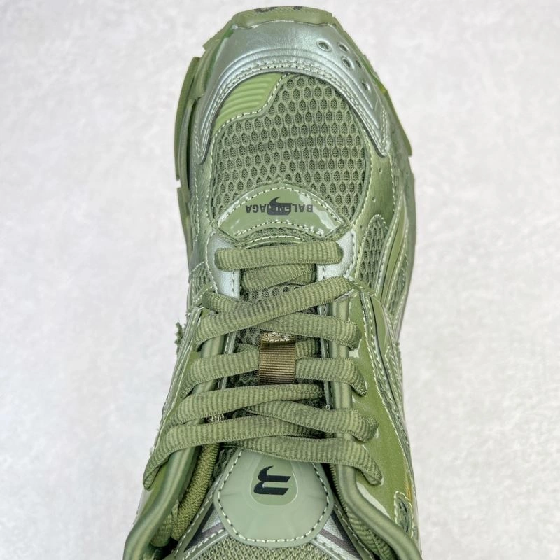 Trendsetting Bxlxnciaga Sneakers 110537