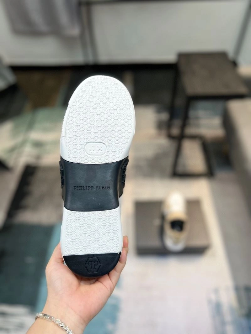 Versatile Othxr Sneakers 217307