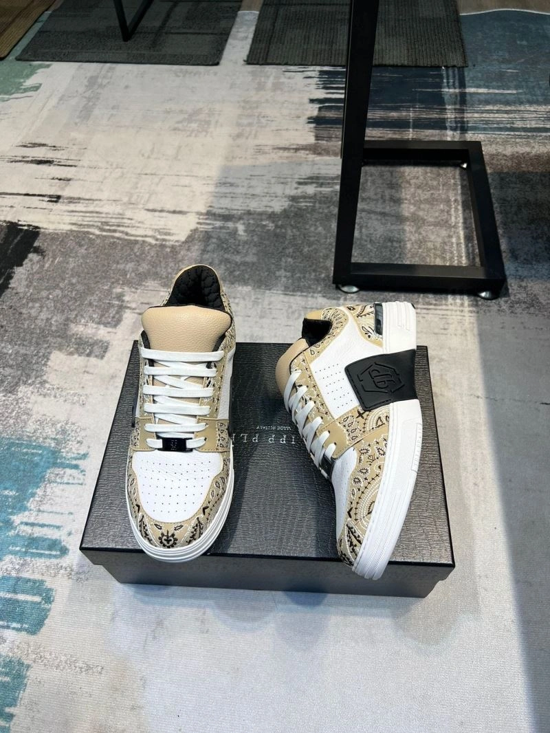 Versatile Othxr Sneakers 217307