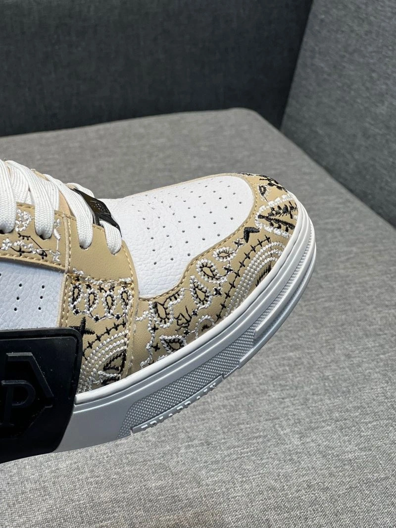 Versatile Othxr Sneakers 217307
