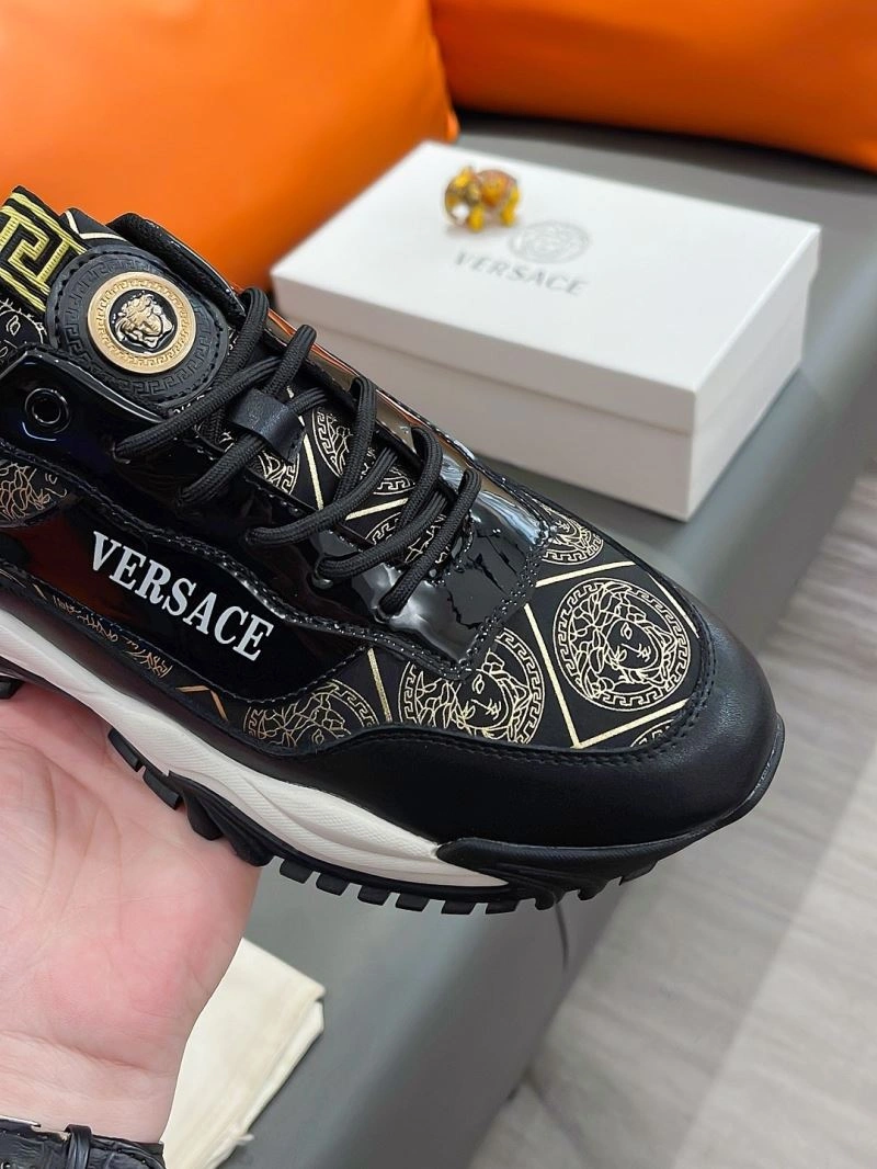 Gxvxnchy Sneakers GoAnywhere 154908
