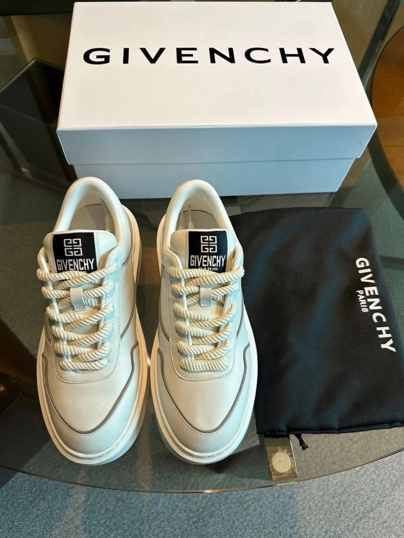 Breathable Gxvxnchy Sneakers 154901