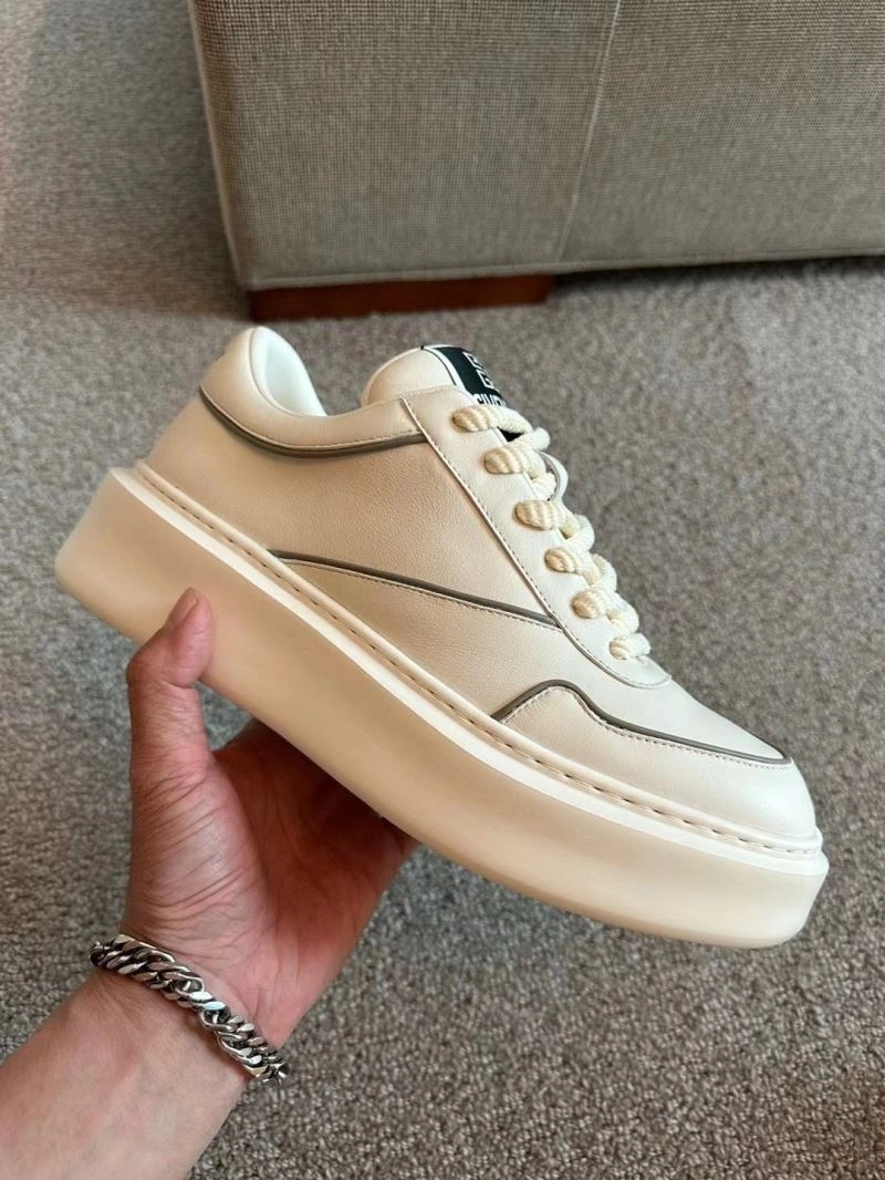 Breathable Gxvxnchy Sneakers 154901