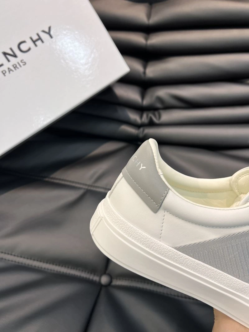 UrbanStyle Gxvxnchy Sneakers 154896