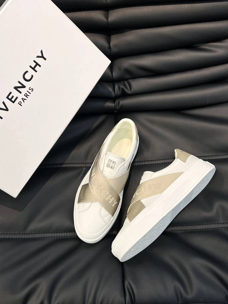 Efficient Gxvxnchy Sneakers 154894