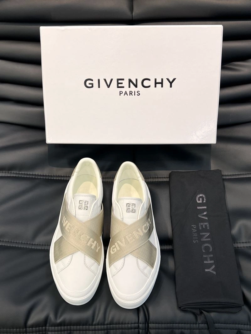Efficient Gxvxnchy Sneakers 154894