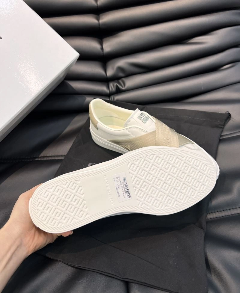 Efficient Gxvxnchy Sneakers 154894